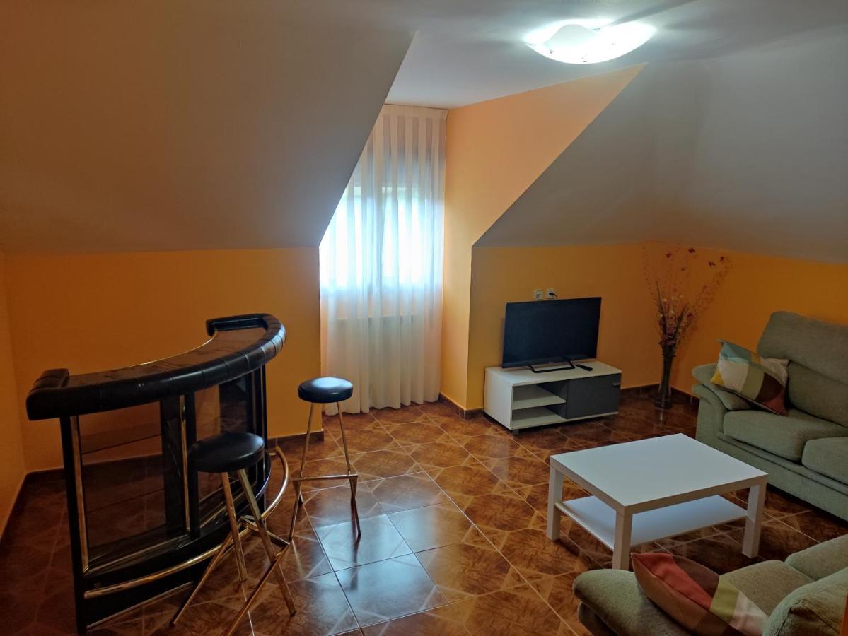 Hotel Penagrande Cangas De Narcea Exteriör bild