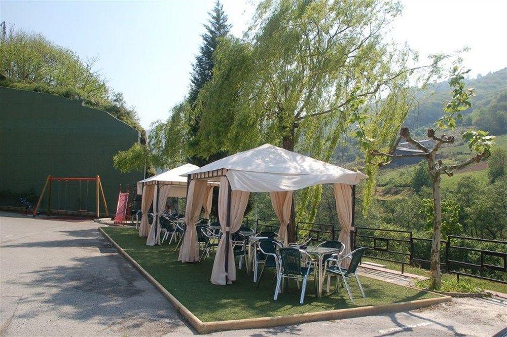 Hotel Penagrande Cangas De Narcea Exteriör bild