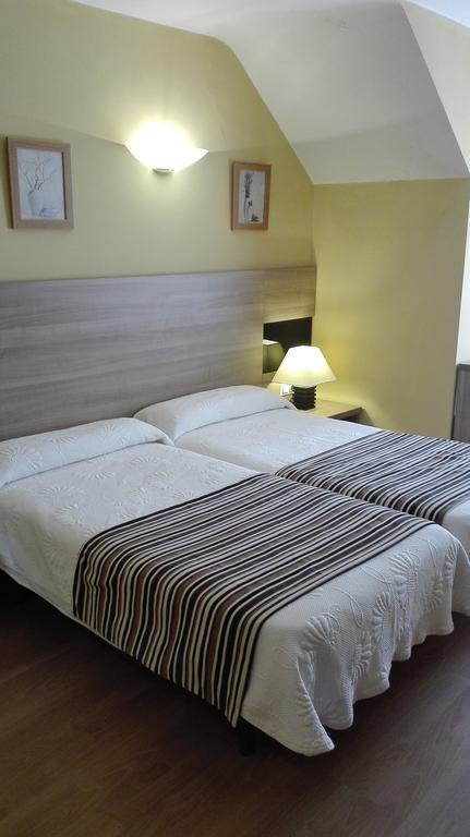 Hotel Penagrande Cangas De Narcea Exteriör bild